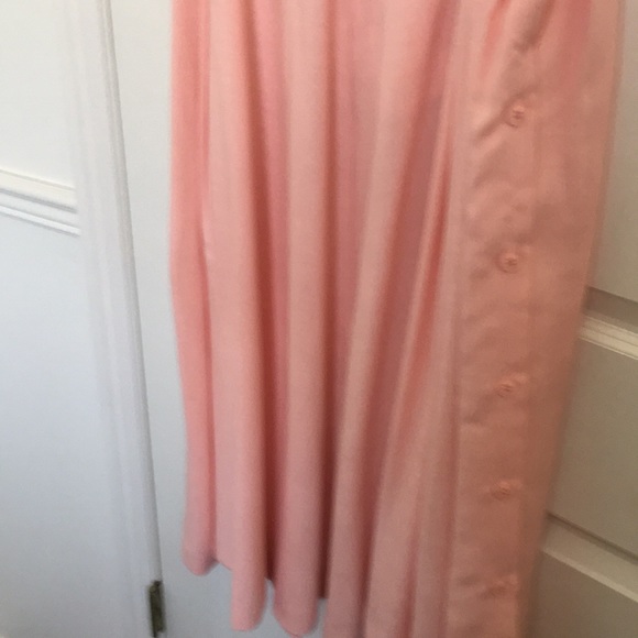 Peach colored jacket with skirt - Picture 4 of 4